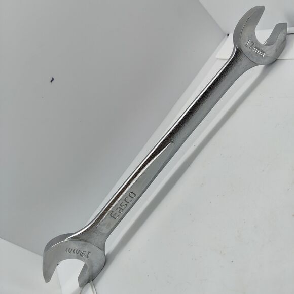 EASCO USA 19mm & 17mm OPEN END WRENCH 61619 New - Picture 1 of 7